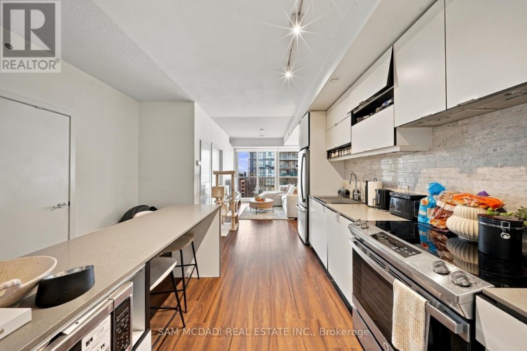 3702 - 4065 CONFEDERATION PARKWAY, Mississauga (City Centre), Ontario, L5B0L4