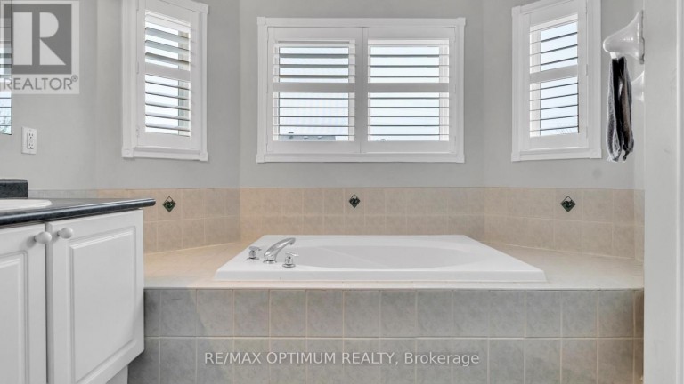 7181 TABBYMAN WALK, Mississauga (Meadowvale Village), Ontario, L5W1K4