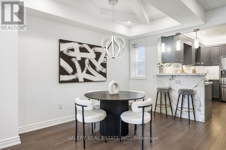 UPPER - 219 MCROBERTS AVENUE, Toronto (Corso Italia-Davenport), Ontario, M6E4P3