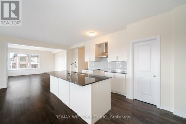 120 SETTLERS ROAD E Oakville (GO Glenorchy) Ontario photo 14