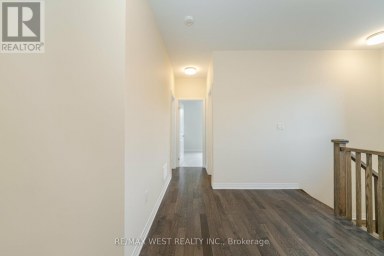 120 SETTLERS ROAD E Oakville (GO Glenorchy) Ontario photo 27