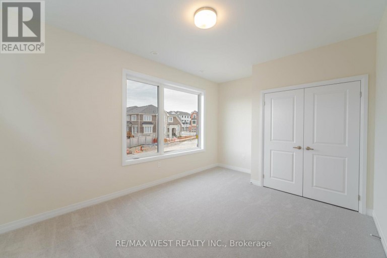 120 SETTLERS ROAD E, Oakville (GO Glenorchy), Ontario, L6H7C8