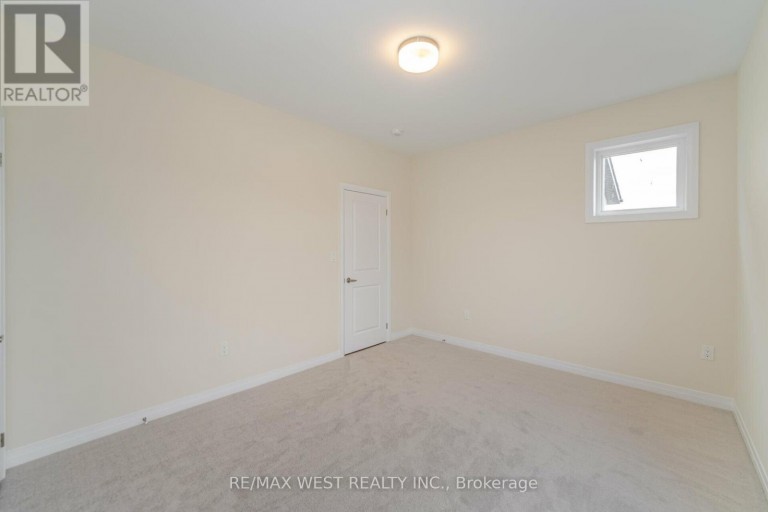 120 SETTLERS ROAD E, Oakville (GO Glenorchy), Ontario, L6H7C8