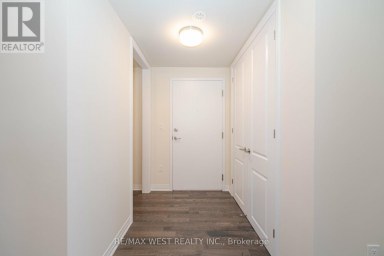 120 SETTLERS ROAD E Oakville (GO Glenorchy) Ontario photo 4