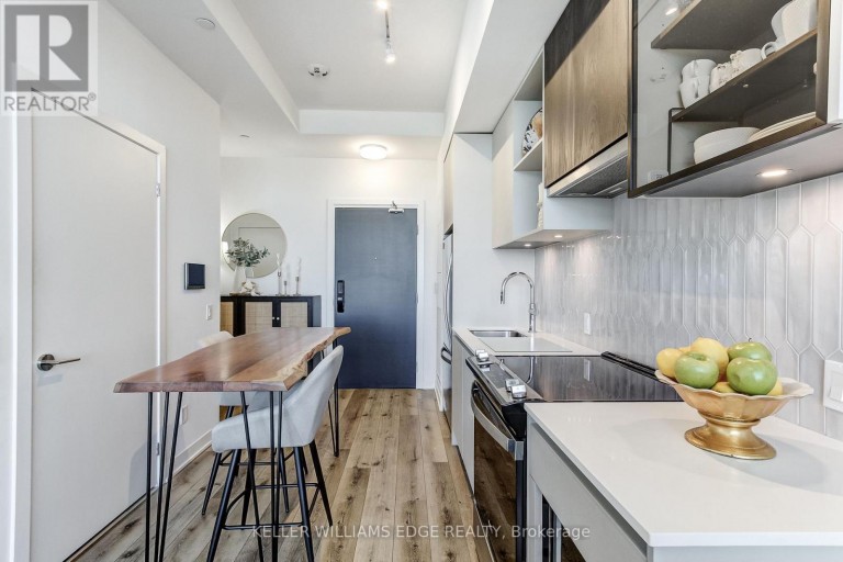 PH03 - 405 DUNDAS STREET W, Oakville (GO Glenorchy), Ontario, L6M5P9