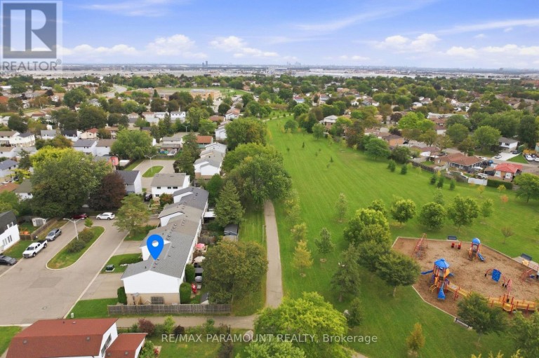 16 GLENEADEN COURT, Brampton (Northgate), Ontario, L6S2J7