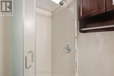 16 GLENEADEN COURT Brampton (Northgate) Ontario photo 38