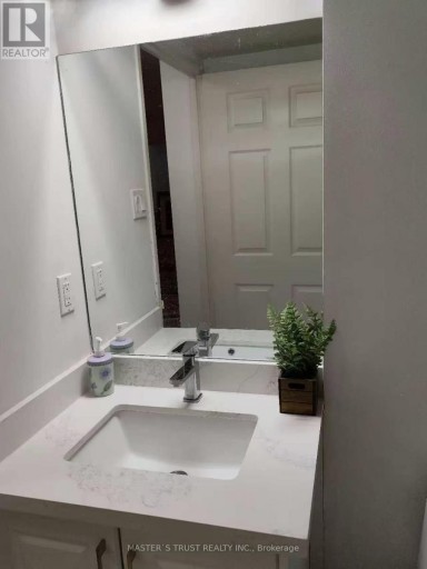 1203 - 400 WEBB DRIVE, Mississauga (City Centre), Ontario, L5B3Z7