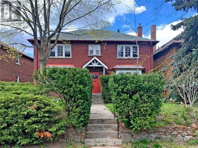11 RIVERCREST ROAD, Toronto (Lambton Baby Point), Ontario, M6S4H4
