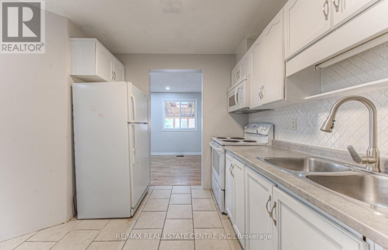 2A PAISLEY HEIGHTS, Cambridge, Ontario, N1R1B5