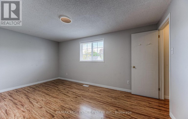 2A PAISLEY HEIGHTS, Cambridge, Ontario, N1R1B5