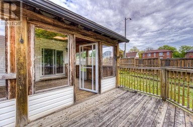 2A PAISLEY HEIGHTS Cambridge Ontario photo 34