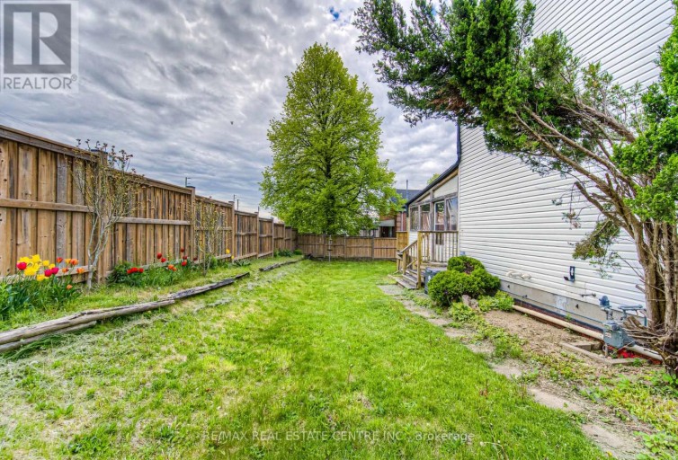 2A PAISLEY HEIGHTS, Cambridge, Ontario, N1R1B5