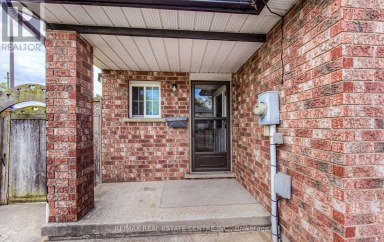 2A PAISLEY HEIGHTS Cambridge Ontario photo 4