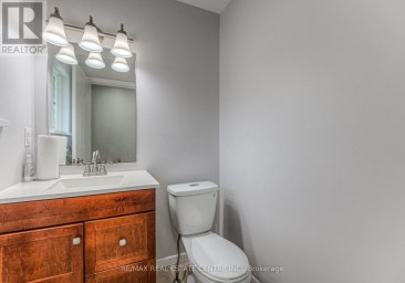 2A PAISLEY HEIGHTS Cambridge Ontario photo 8
