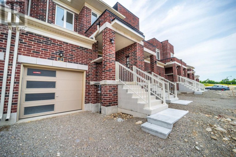 19 CHAPMAN ROAD, Brant (Paris), Ontario, N3L0R5