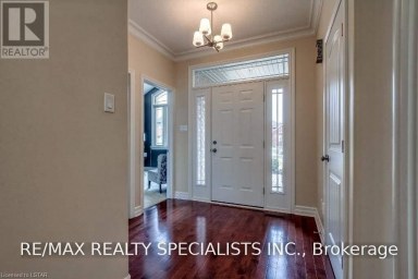 404 SOUTH CARRIAGE WAY London North (North I) Ontario photo 5