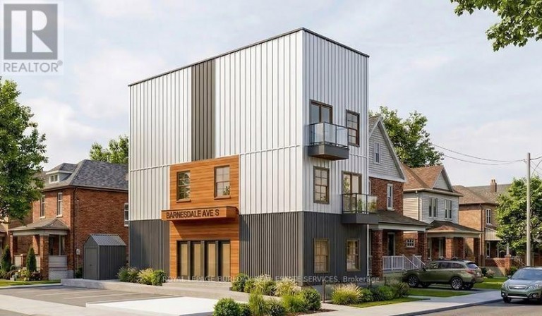 5 BARNESDALE AVENUE, Hamilton (Stipley), Ontario, L8M2V1