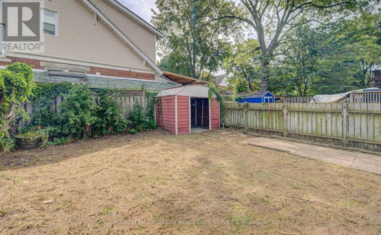 5 BARNESDALE AVENUE, Hamilton (Stipley), Ontario, L8M2V1