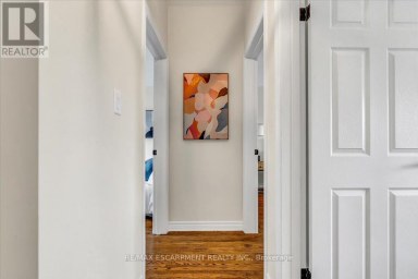 UPPER - 58 COLUMBIA DRIVE Hamilton (Buchanan) Ontario photo 16