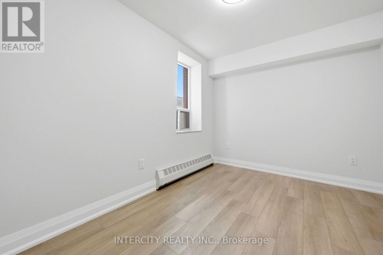1 - 91 WENTWORTH STREET S, Hamilton (Stinson), Ontario, L8N2Y9
