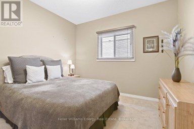 1515 GREENVALLEY TRAIL Oshawa (Taunton) Ontario photo 19