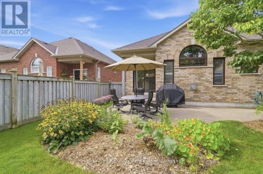 1515 GREENVALLEY TRAIL Oshawa (Taunton) Ontario photo 24