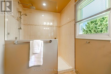 1540 FAIR AVENUE Peterborough (Monaghan Ward 2) Ontario photo 31