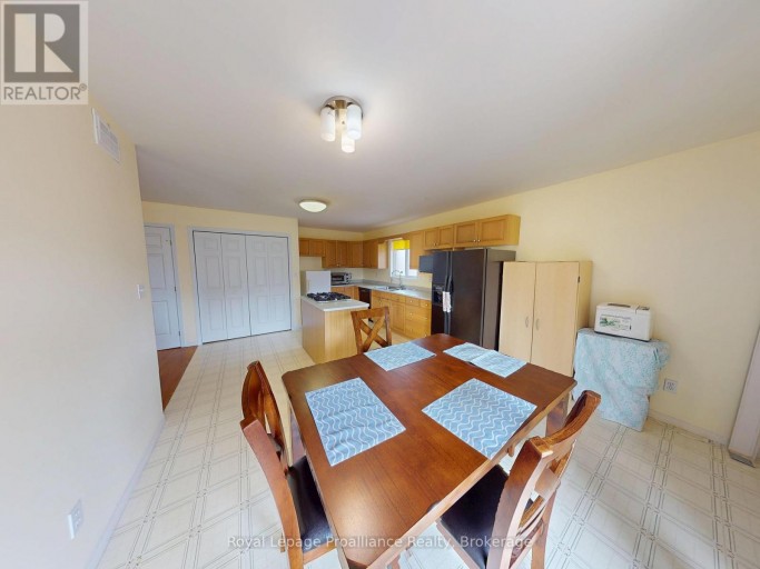 17 SUMAC TERRACE, Belleville (Belleville Ward), Ontario, K8N5X4