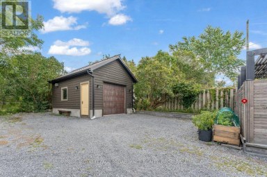 12 DRUMMOND STREET, Kingston (Kingston East (Incl Barret Crt)) Ontario