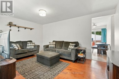 1570 HANSULD STREET London East (East H) Ontario photo 8