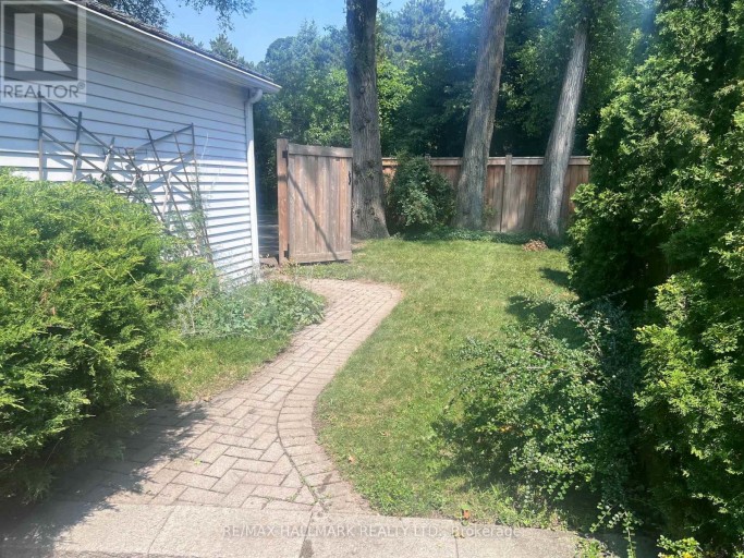 36 WHITEHALL ROAD, Toronto (Rosedale-Moore Park), Ontario, M4W2C6