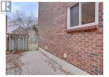 BSMT - 76 DALMATIAN CRESCENT Toronto (Highland Creek) Ontario photo 10