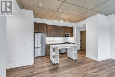 403 - 115 LARCHMOUNT AVENUE Toronto (South Riverdale) Ontario photo 3