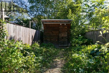81 BOULTON AVENUE Toronto (South Riverdale) Ontario photo 27