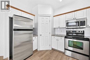 1315, 7451 Springbank Boulevard SW Calgary Alberta photo 6