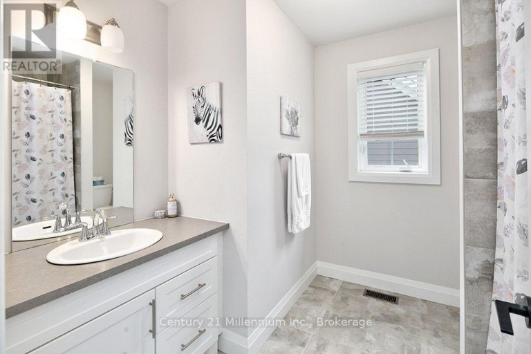 214 YELLOW BIRCH CRESCENT, Blue Mountains, Ontario, L9Y0Y5