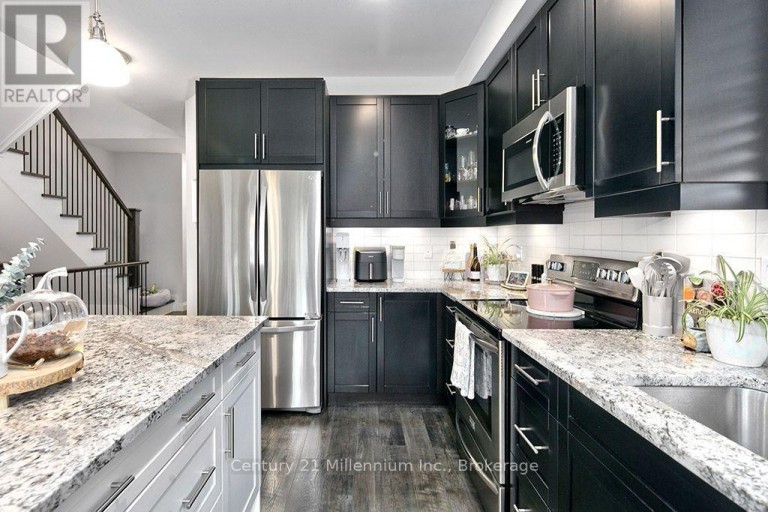 214 YELLOW BIRCH CRESCENT, Blue Mountains, Ontario, L9Y0Y5