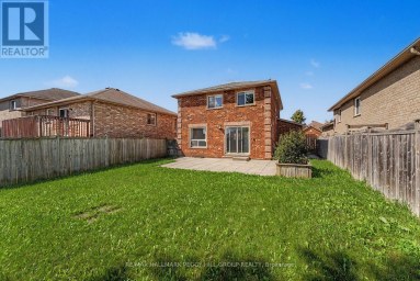24 DUNSMORE LANE Barrie (Georgian Drive) Ontario photo 18