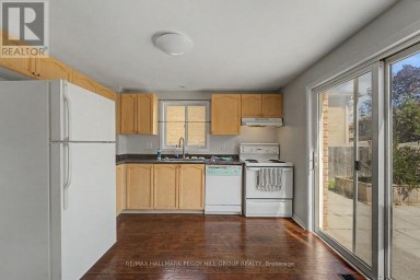 24 DUNSMORE LANE Barrie (Georgian Drive) Ontario photo 4