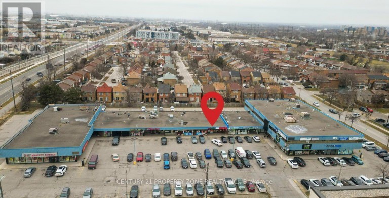 10 - 106 HUMBER COLLEGE BOULEVARD, Toronto (West Humber-Clairville), Ontario, M9V4E4