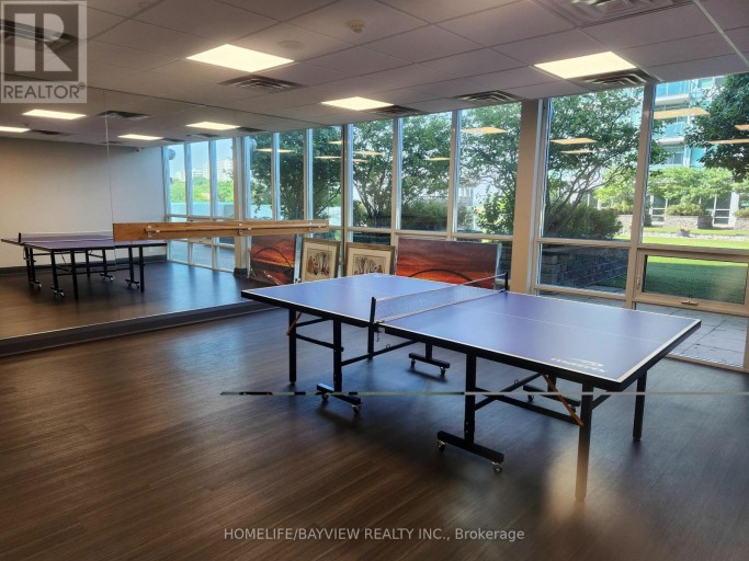 404 - 1900 LAKE SHORE BOULEVARD W, Toronto (South Parkdale), Ontario, M6S1A4