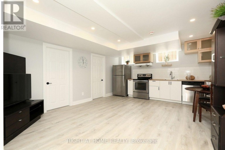 BSMT - 35 WOODWARD AVENUE, Brampton (Brampton North), Ontario, L6V1K2