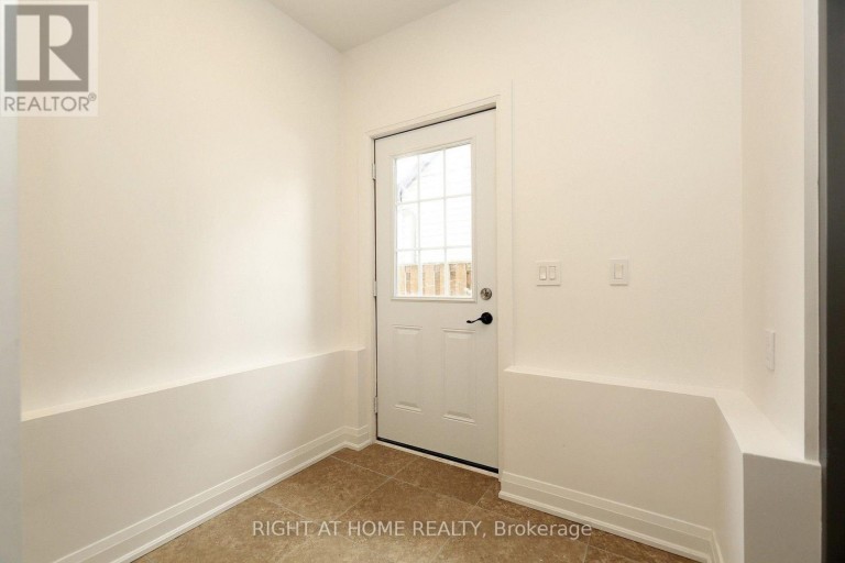 BSMT - 35 WOODWARD AVENUE, Brampton (Brampton North), Ontario, L6V1K2