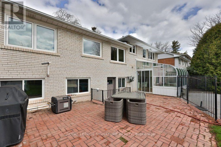 1486 HIXON ROAD S, Oakville (SW Southwest), Ontario, L6L1S3