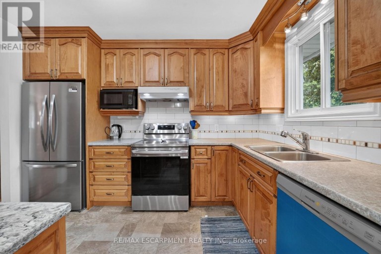 5 BROOKS CIRCLE, West Lincoln (Smithville), Ontario, L0R2A0