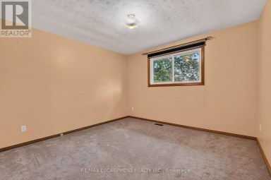 5 BROOKS CIRCLE West Lincoln (Smithville) Ontario photo 21