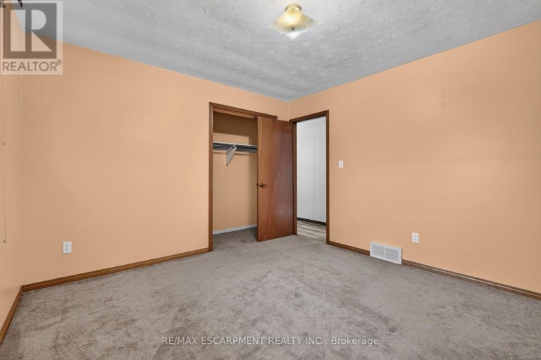 5 BROOKS CIRCLE, West Lincoln (Smithville), Ontario, L0R2A0