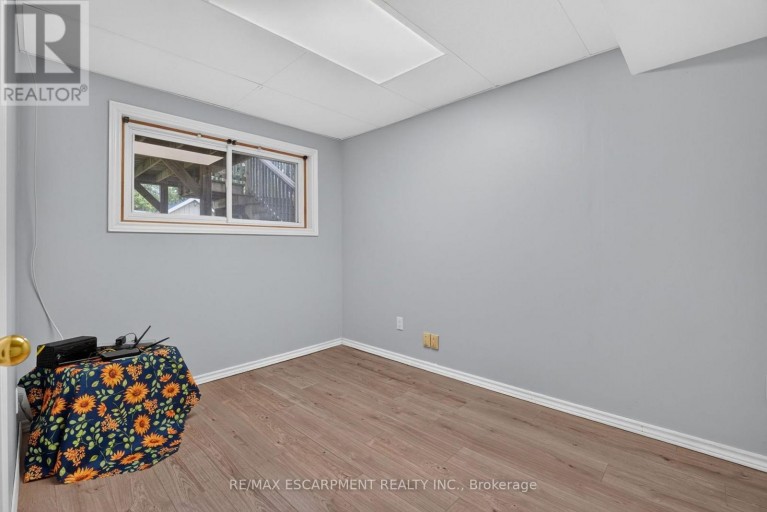 5 BROOKS CIRCLE, West Lincoln (Smithville), Ontario, L0R2A0