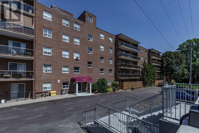 508 - 793 COLBORNE STREET E, Brantford, Ontario, N3S7J3